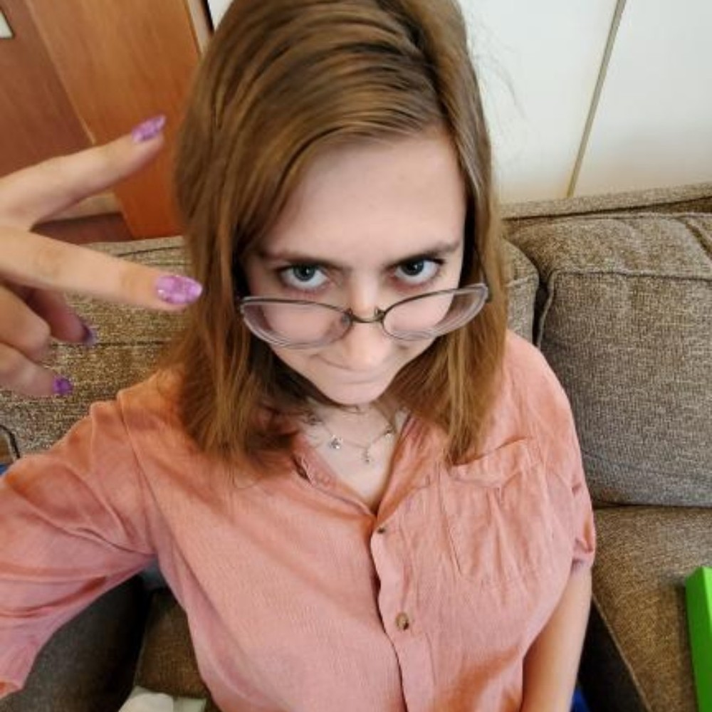 Meet your Posher, Lucy